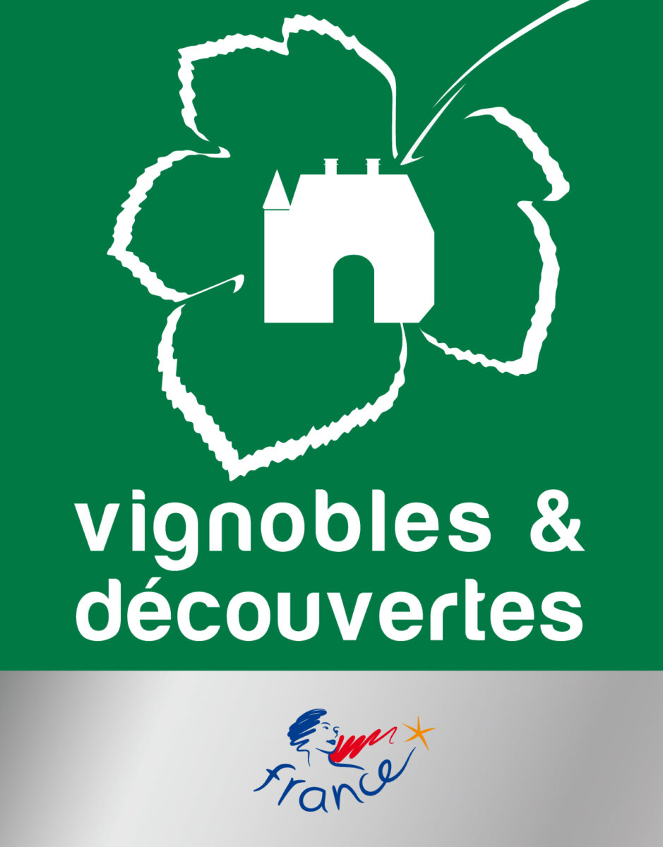 LOGO_VIGNOBLESETDECOUVERTES_CONTOUR-BLANC-Web (1)